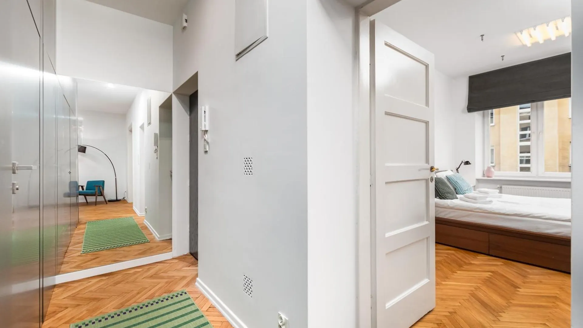 Apartman Fabryczna 23 By Homeprime Varsó